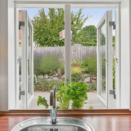 Hyggeligt Fiskerhus Taet Pa Havet 别墅