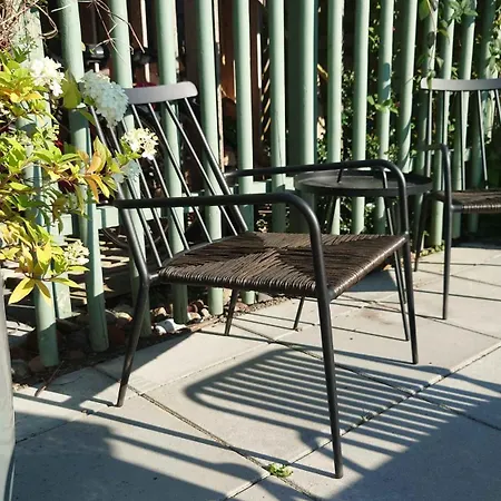 别墅 Hyggeligt Fiskerhus Taet Pa Havet 伦讷