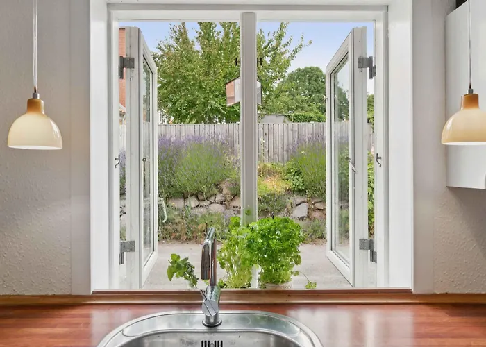 Hyggeligt Fiskerhus Taet Pa Havet 빌라