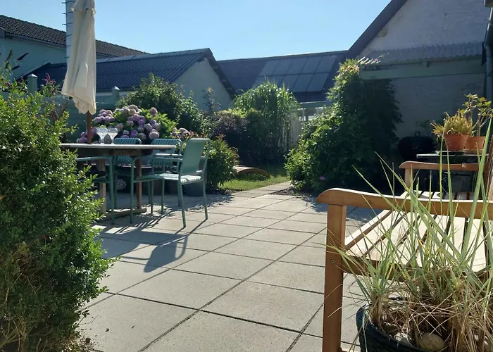 Hyggeligt Fiskerhus Taet Pa Havet 빌라