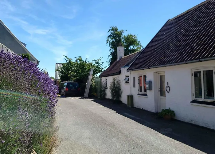 빌라 Hyggeligt Fiskerhus Taet Pa Havet